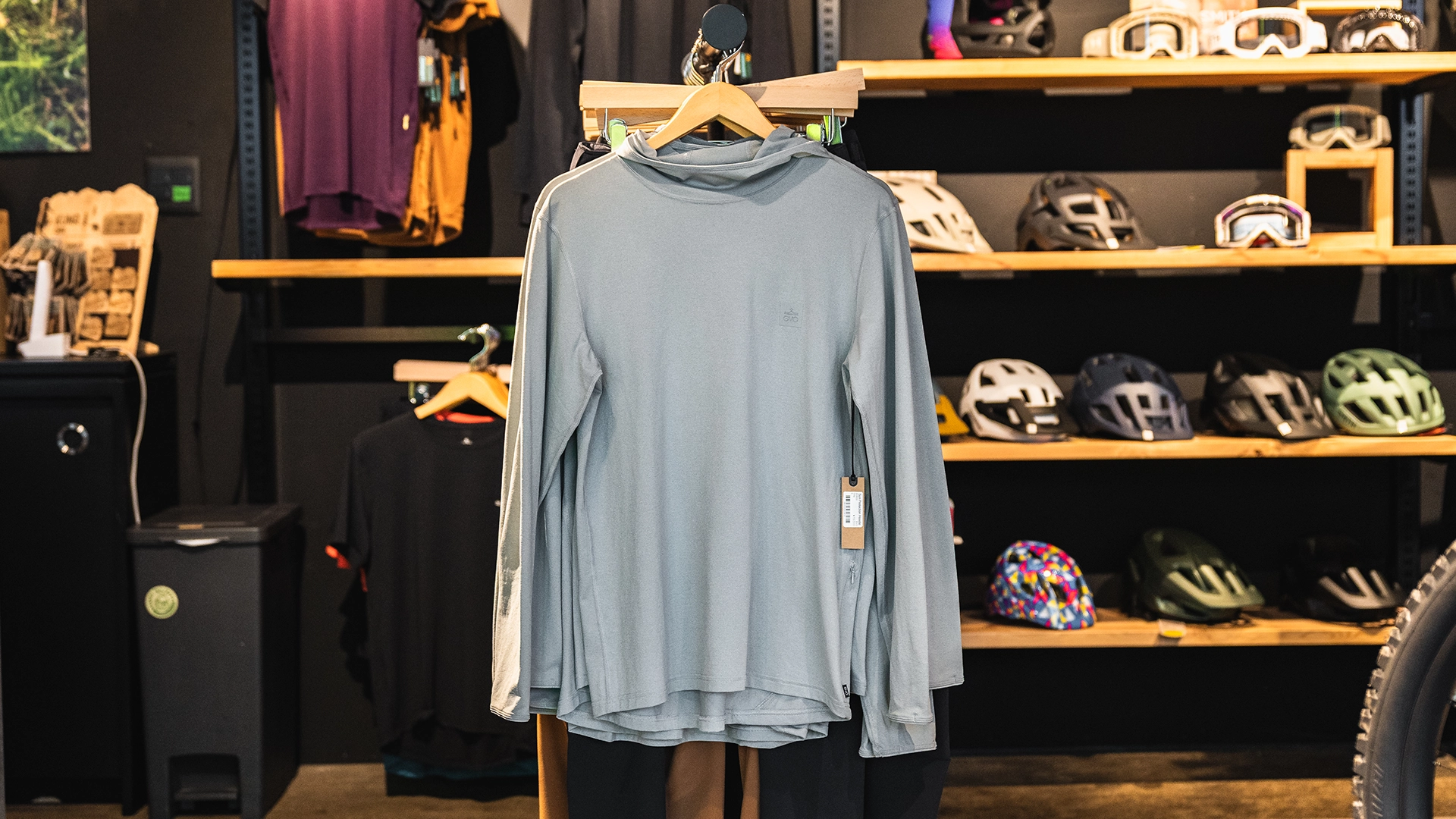 evo-sun-protection-hoody.webp evo-sun-protection-hoody.webp