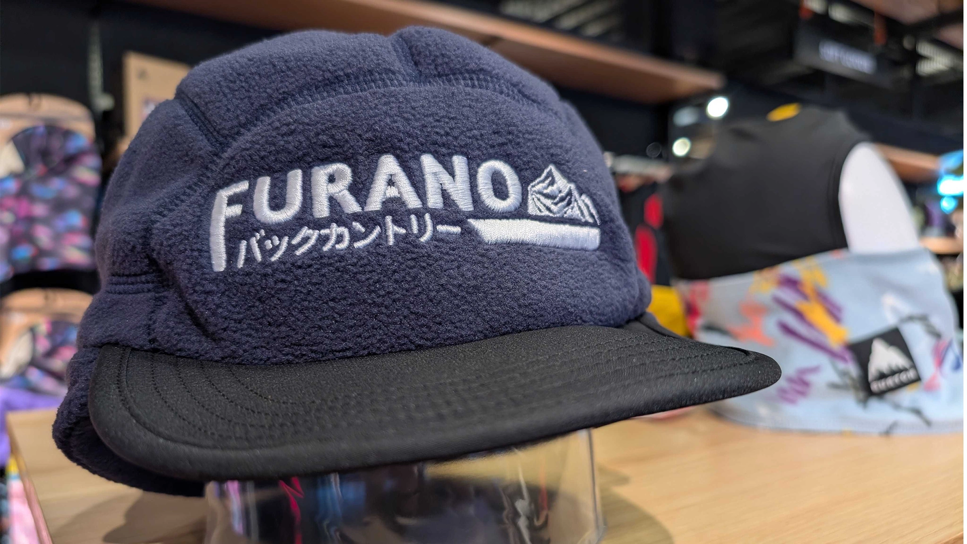 furano-cap.webp